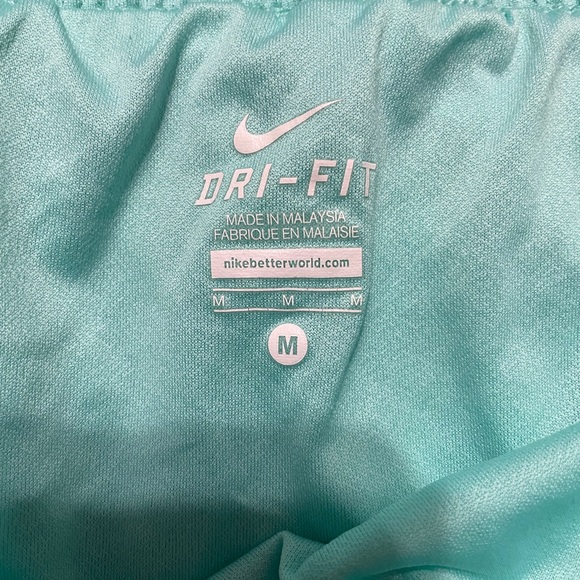 Nike Dri-Fit Women’s Athletic Shorts Size Medium Teal Color Patterned - Picture 6 of 9